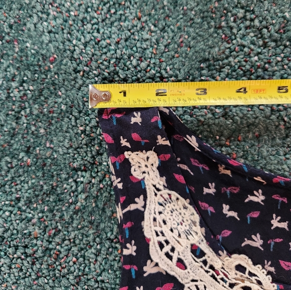 Doe and Rae Bunny Pattern dress - Picture 12 of 12